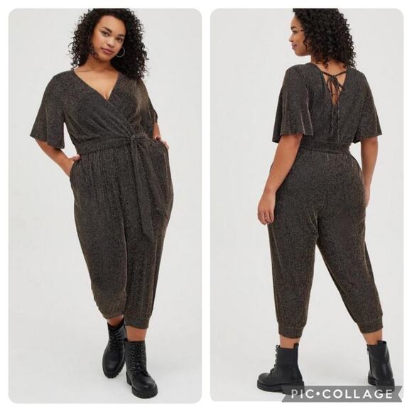 Torrid Black Gold Glitter Surplice Jumpsuit NWT Size 1 - Picture 1 of 6